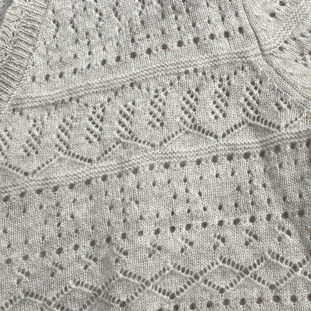 House of Harlow 1960 Cashmere Cardigan in Beige Light Cropped Size Medium NWT - Picture 10 of 10